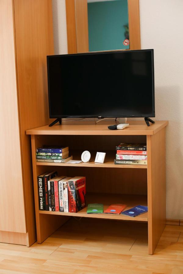 Studio Laura-Spacious Studio On The Main Beach 马卡尔斯卡 外观 照片